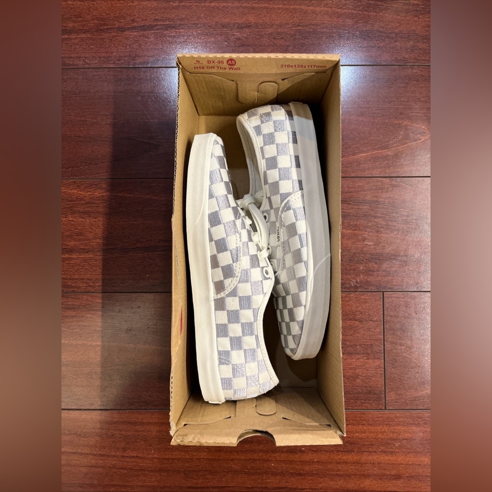 Womens 7 Vans Authentic Low Pro Embroidered Checkerboard Gray Low Top HALF BOX - Picture 2 of 16